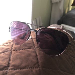 Black aviators with purplish lenses ✨